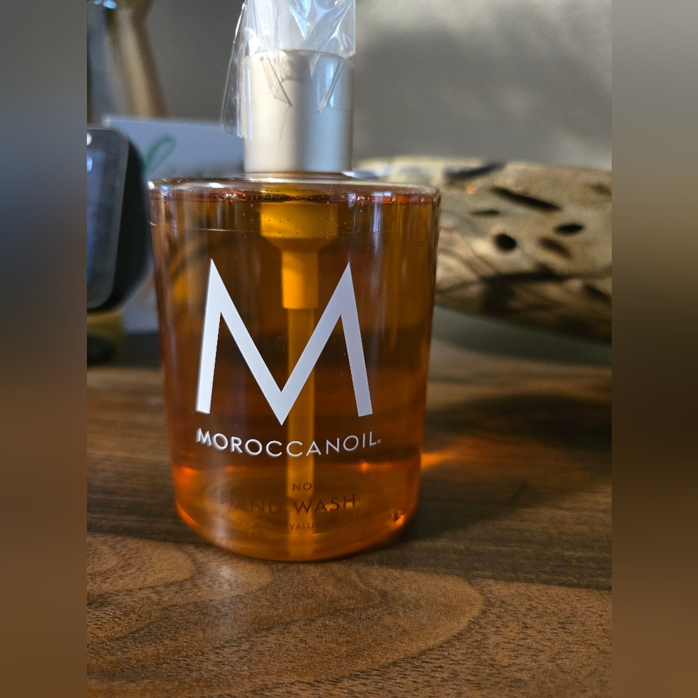 Moroccanoil Ambre Noir Hand Wash – 12.2 fl oz / 360 ml - NEW
